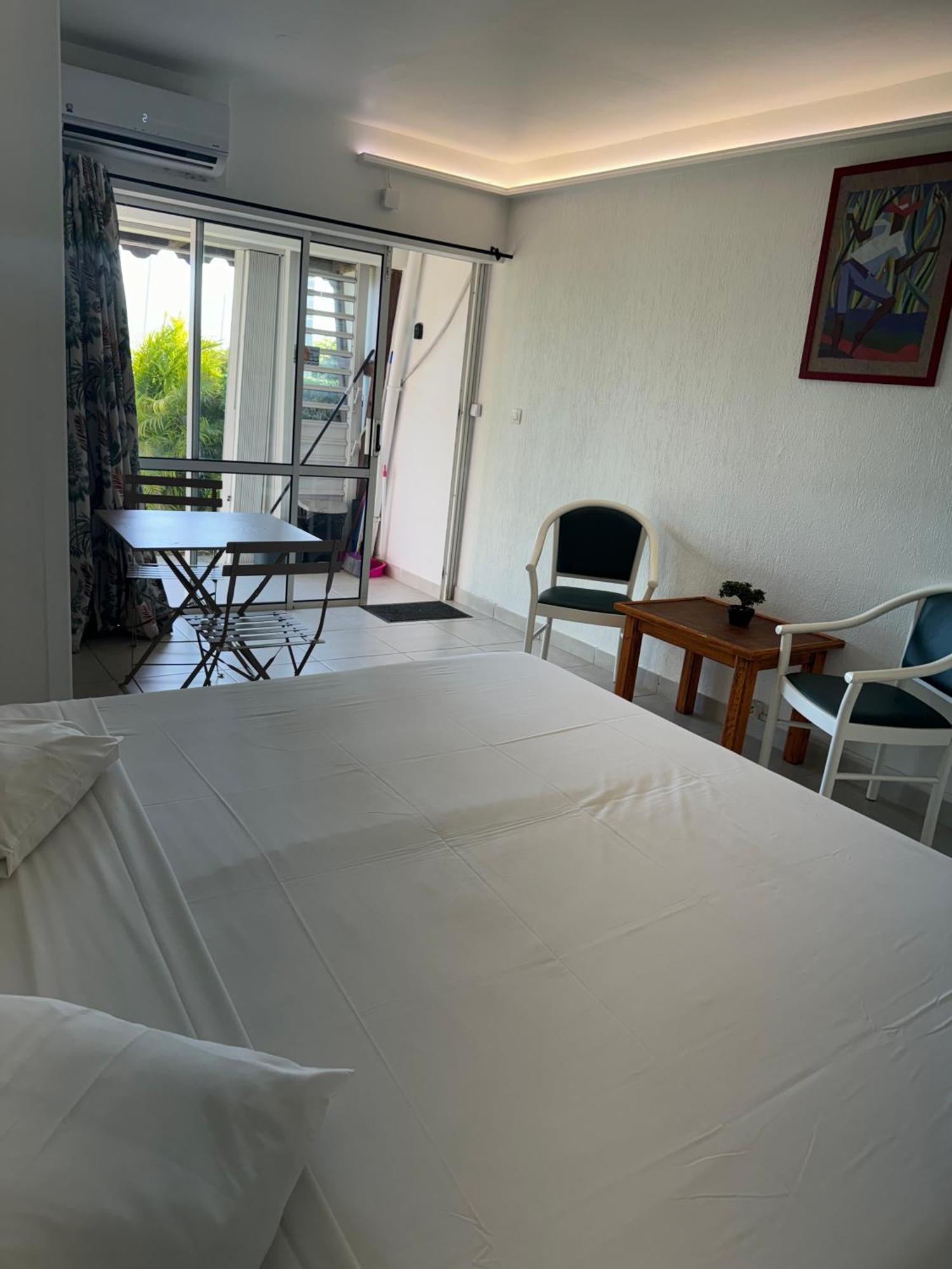 Appartement A La Marina Residence Hotel Village Soleil Le Gosier Le Gosier  Eksteriør bilde